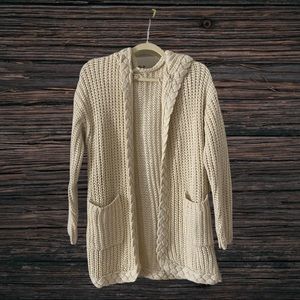 *NWOT* MIRACLE USA Cable Knit Crocheted Cardigan